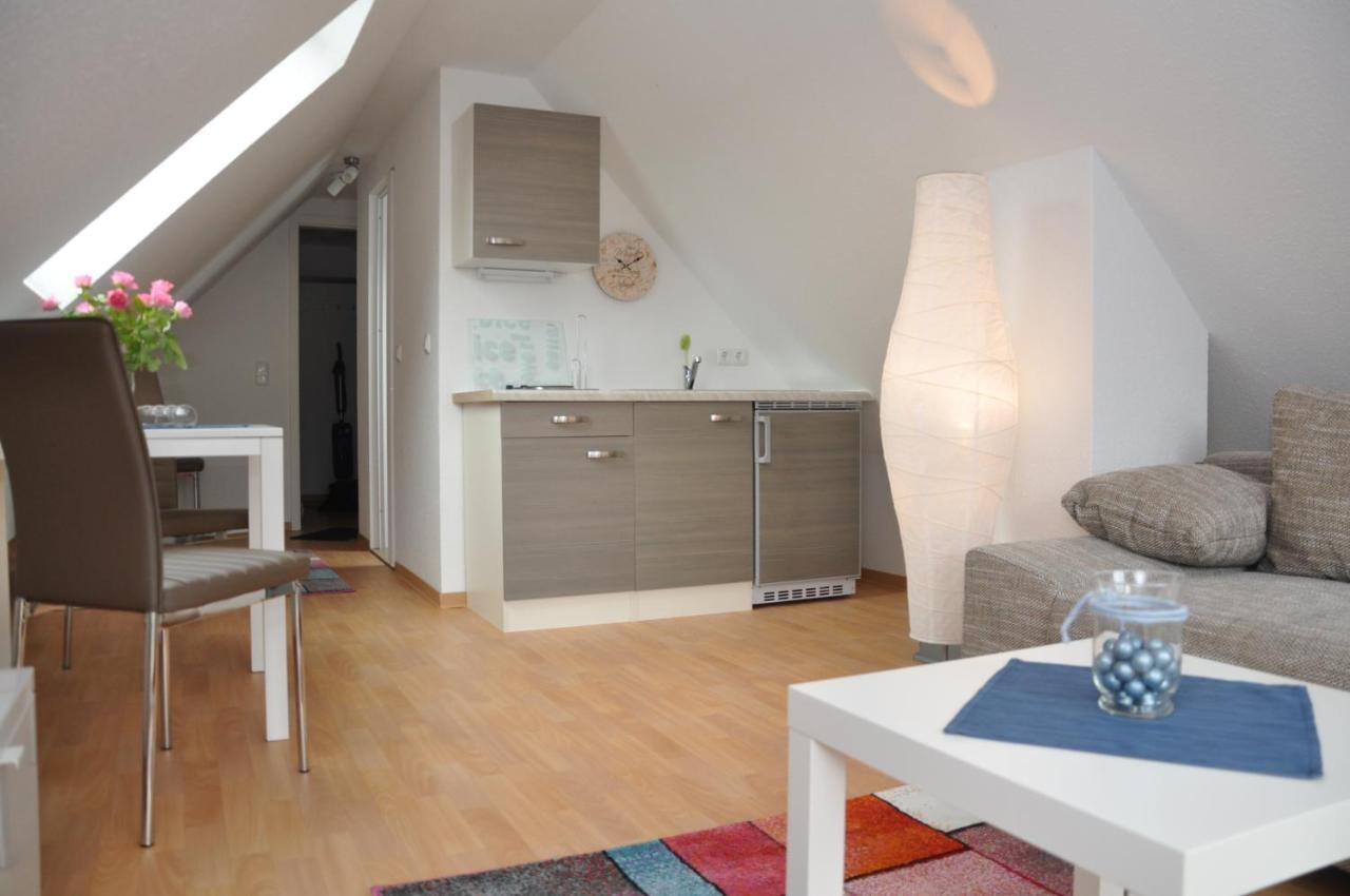 Ferienhaus Mueritzzauber / 1 Zimmer Dachgeschoss-Appartement Röbel Kültér fotó