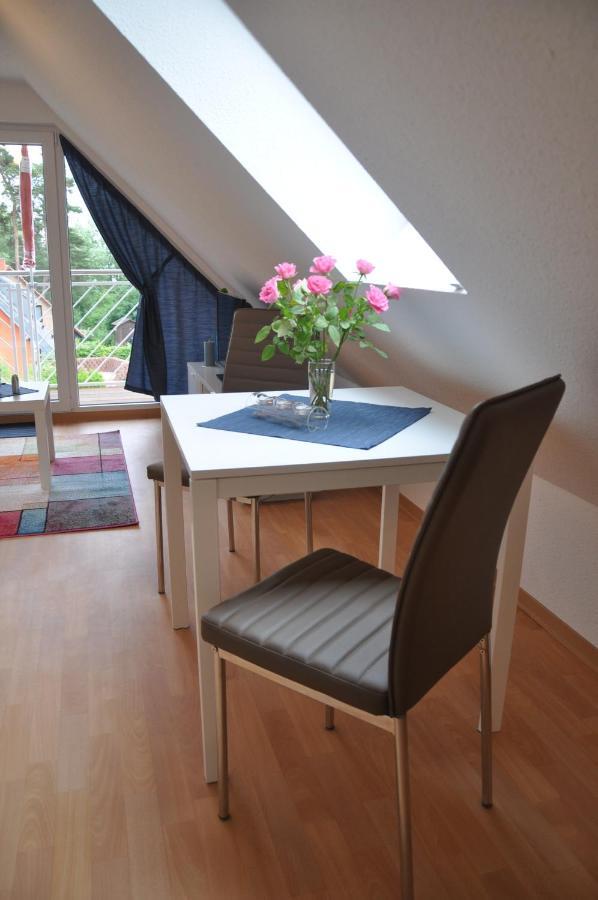 Ferienhaus Mueritzzauber / 1 Zimmer Dachgeschoss-Appartement Röbel Kültér fotó