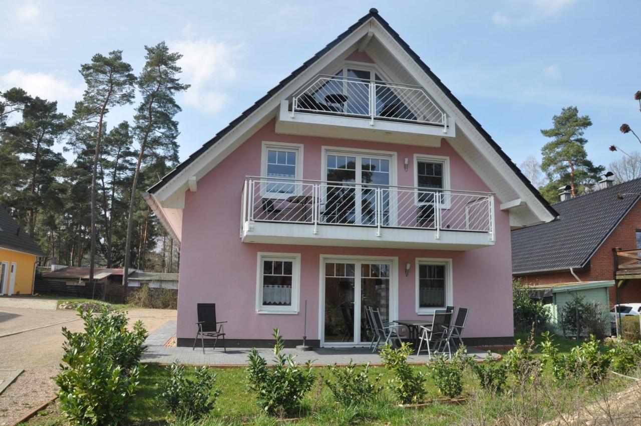 Ferienhaus Mueritzzauber / 1 Zimmer Dachgeschoss-Appartement Röbel Kültér fotó